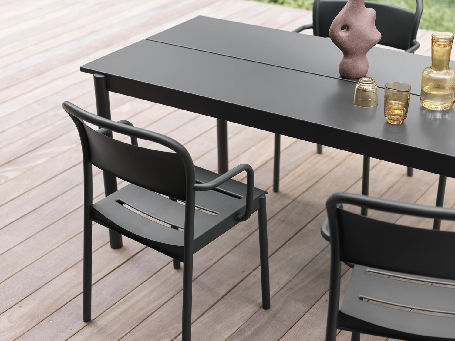 Table Linear Steel